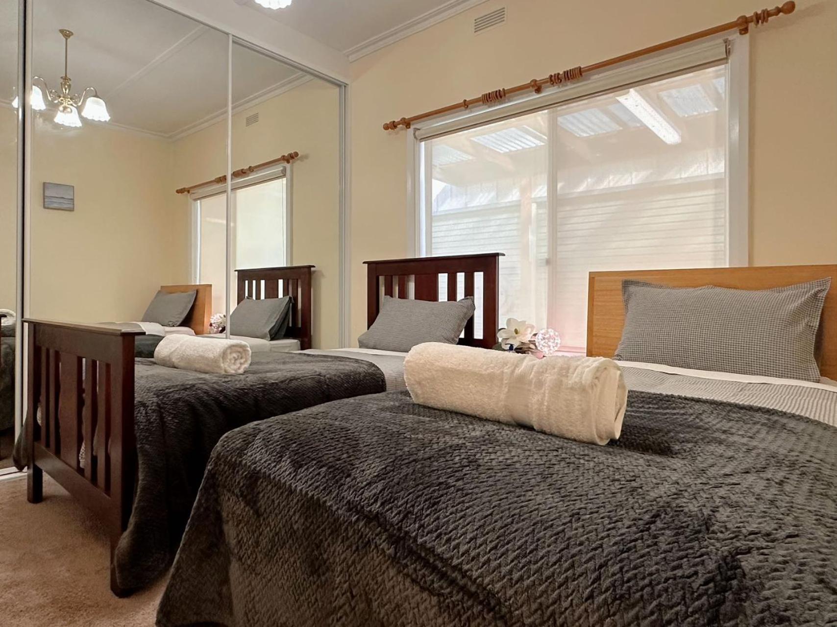 Coleman Comfort Hub - Close To City&Air Port Moonah Exteriör bild